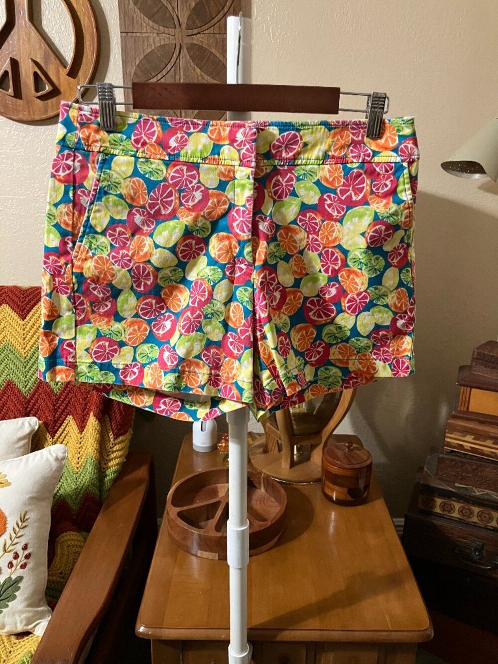 Women’s Sz. 8 Juniper + Lime Multicolor Lime Print Shorts